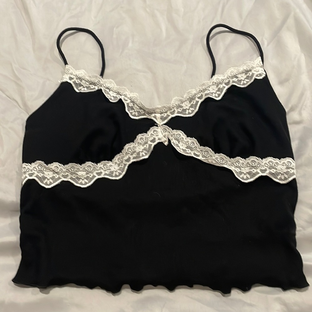 Black Lace Cropped Lettuce Top